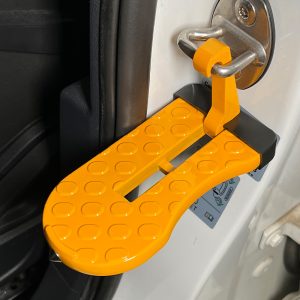 JTB001 Main Figure 4 of Car Door Latch Step